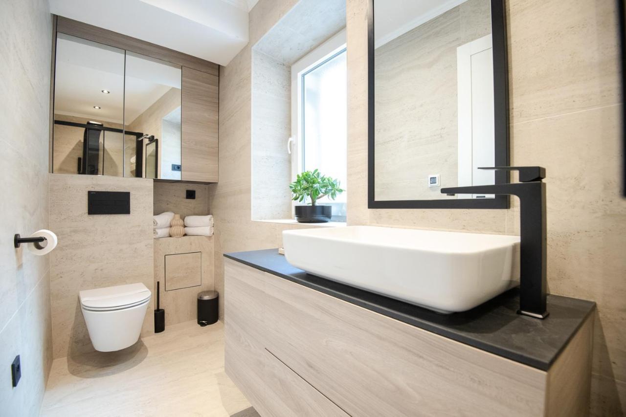 One&Only Luxury Apartment 扎达尔 外观 照片