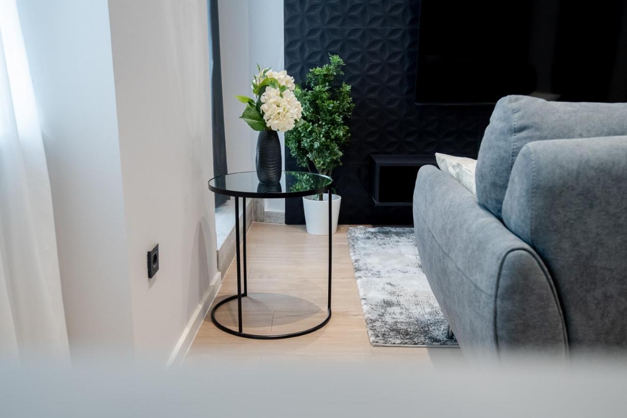 One&Only Luxury Apartment 扎达尔 外观 照片