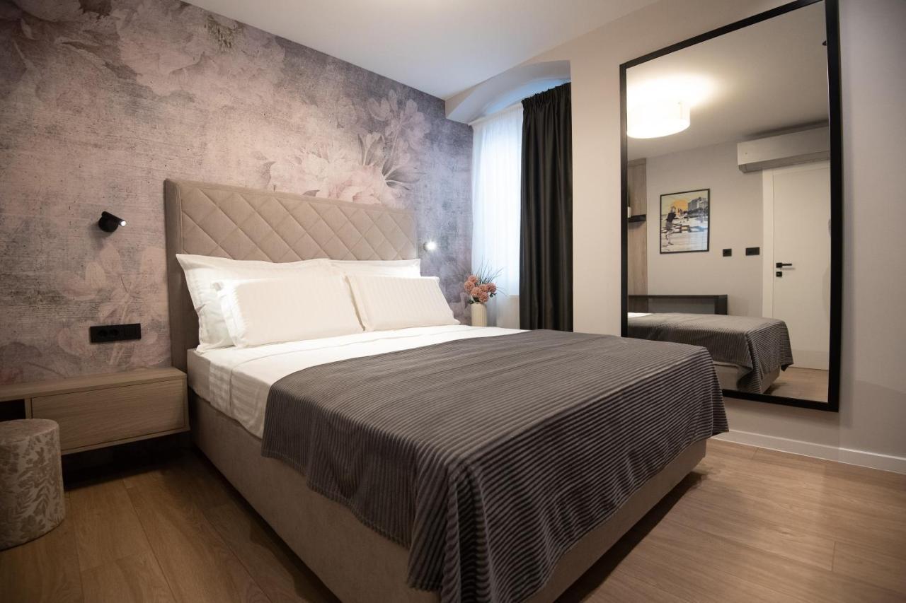 One&Only Luxury Apartment 扎达尔 外观 照片
